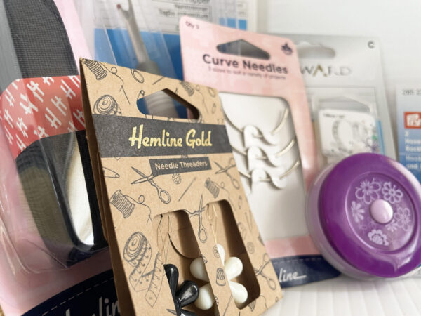 Hand Sewing Accessories